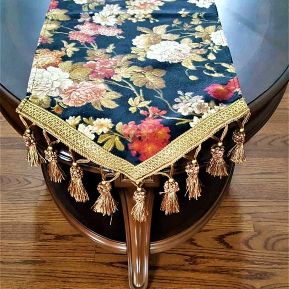 3 pcs Set - 2 Throw Pillow Covers with 1 matching Table Runner - Picture 2 of 5